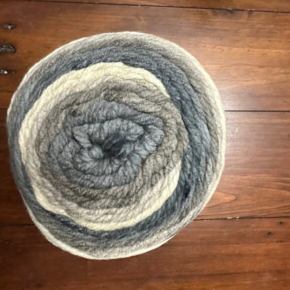 Caron Chunky Cakes Yarn Rice Pudding lot of 3 - Picture 3 of 5